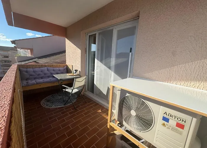 Climatise, Refait A Neuf 아파트 히에레